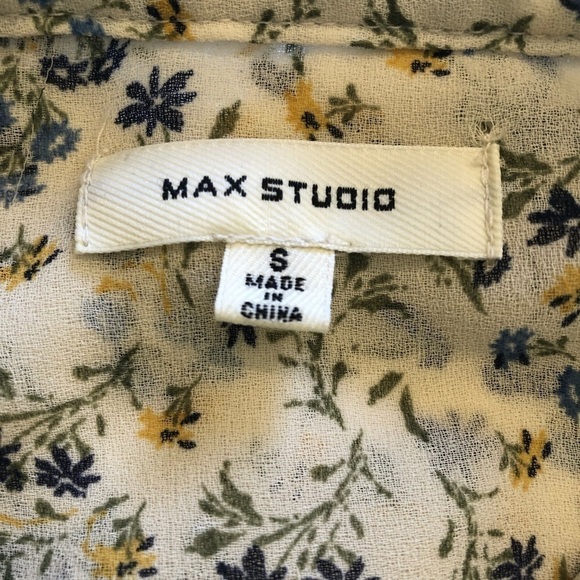 Max studio, women’s, ivory floral print top w/ spiral ruffle trim at sleeves / S - Picture 12 of 15